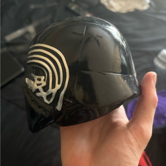 Star Wars Kylo Ren Helmet Ceramic Piggy Bank Money Coin Zak Designs Black Silver - Picture 3 of 6